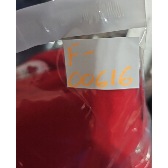 HBC 2005 Official Team Canada Olympic Red Y2K Sweatshirt BOYS SIZE 10/12 - Picture 14 of 14